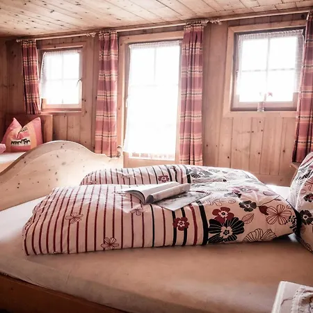 Farm stay Oberhof Vallarga